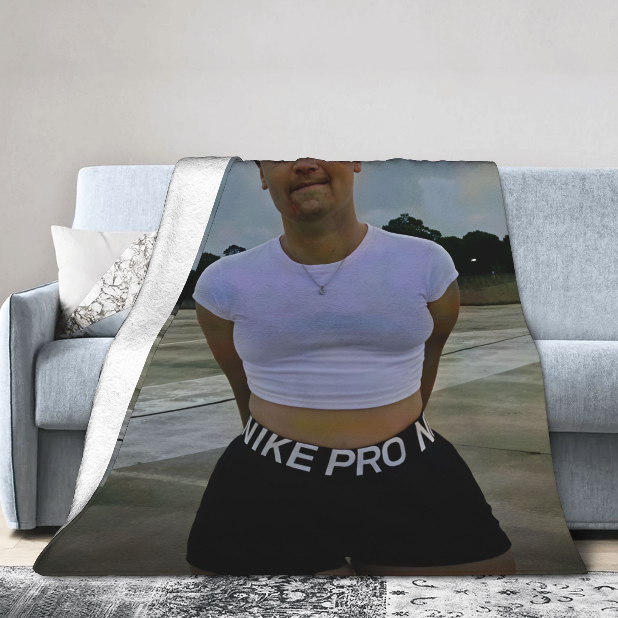 Park Charlie Kirk Crossdressin – Home Decor Fallout 4 Bewertung und Preis